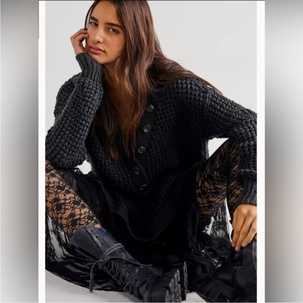 Free People Whistle Thermal Henley Tunic Sweater Z357